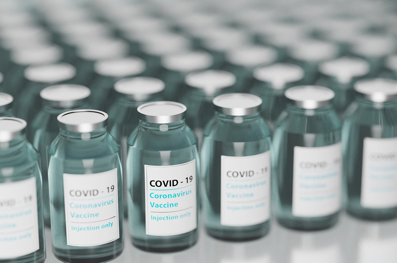 EMA zahájila průběžný přezkum upravené vakcíny Spikevax proti covid-19