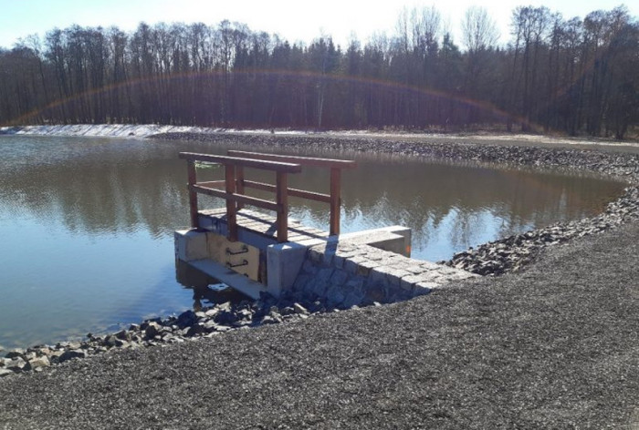 Zrekonstruovaná retenční nádrž na Šluknovsku zadrží vodu i v době velkého sucha