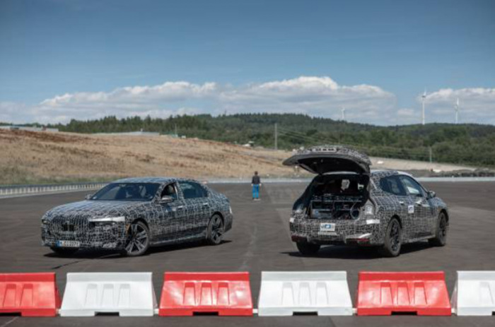 BMW Group nabízí první nahlédnutí do nového vývojového centra v Sokolově