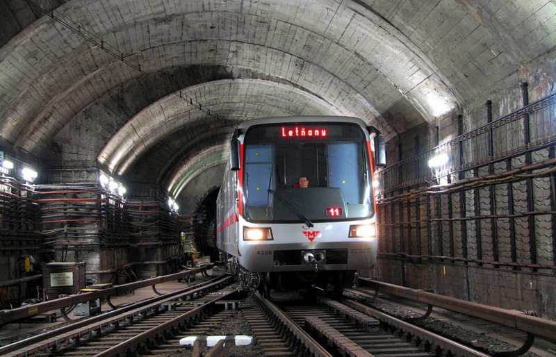 Dopravní podnik hl. m. Prahy pokračuje v rekonstrukci stropní konstrukce stanice metra Florenc C