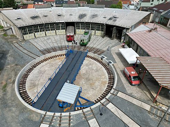 Muzeum železnice Českých drah v Olomouci má nově zrekonstruovanou točnu