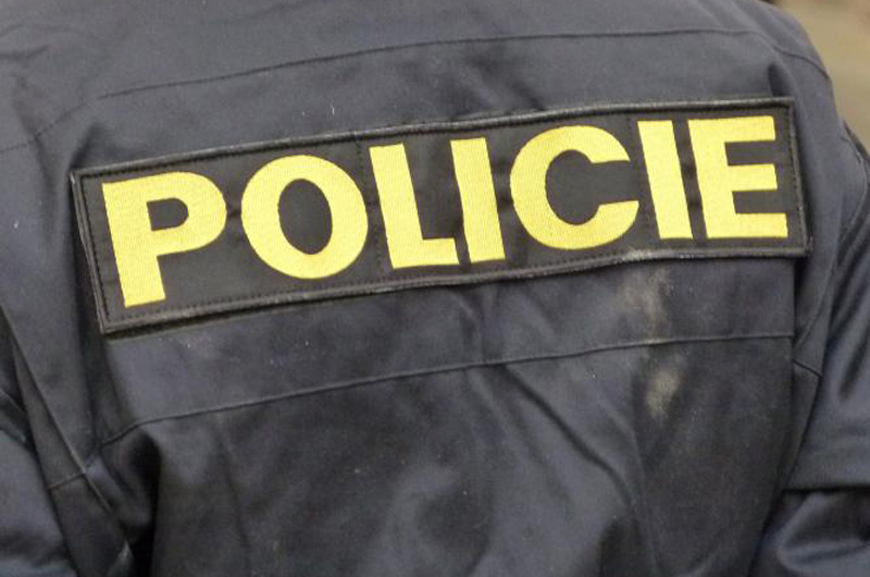 Dvacetiletý muž v Brně zabil ženu, další dva lidi pobodal