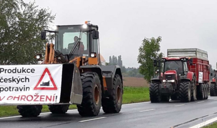 Zemědělci vyjeli na protest do ulic, nesouhlasí s Evropskou zelenou dohodou