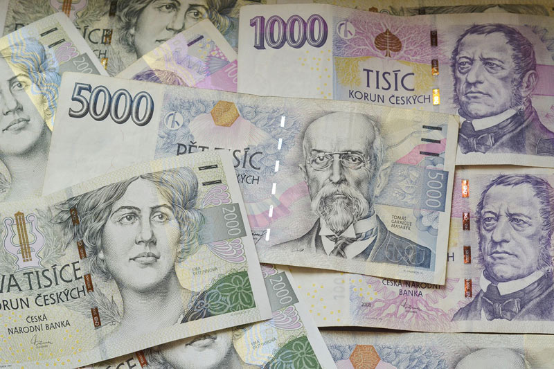 Kriminalisté stíhají čtyři pachatele, kteří obrali stát o více než jeden a půl milionu korun