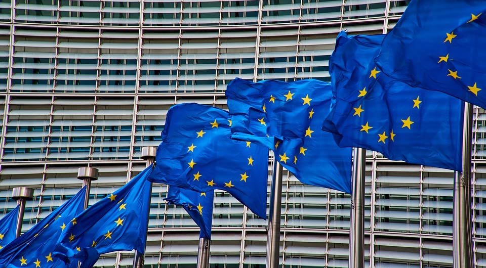 Rada Evropské unie schválila pomoc Ukrajině ve výši 18 miliard eur