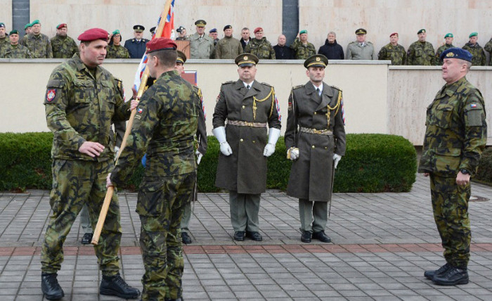 Velitelství výcviku-Vojenská akademie Vyškov má nového velitele. Zaměřit se chce na moderní přípravu personálu