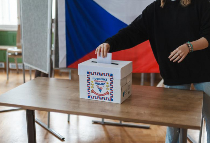 Studentské prezidentské volby: Ve druhém kole získal většinu hlasů Petr Pavel
