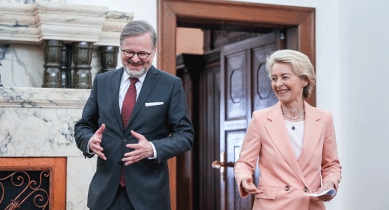 Předseda vlády Fiala jednal s předsedkyní Evropské komise Ursulou von der Leyenovou o energetických projektech
