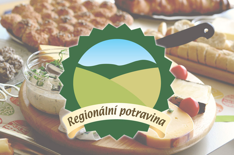 Značkou Regionální potravina Ústeckého kraje se pyšní Koštický jeřabinový likér i Onďasův rohlík