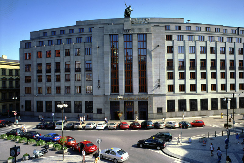 Česká národní banka snižuje sazbu proticyklické kapitálové rezervy na 2 %