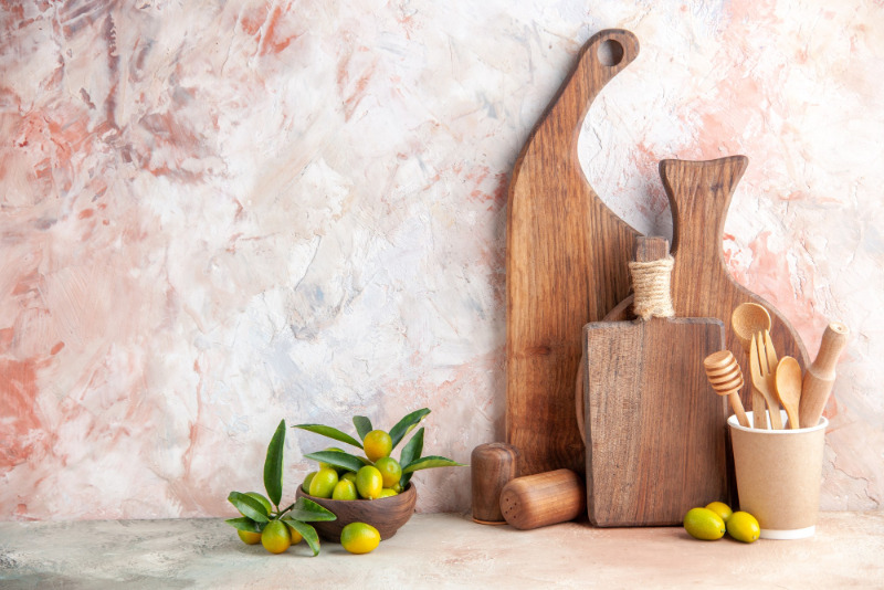 Jak správně udržovat dřevěná kuchyňská prkénka a vařečky?