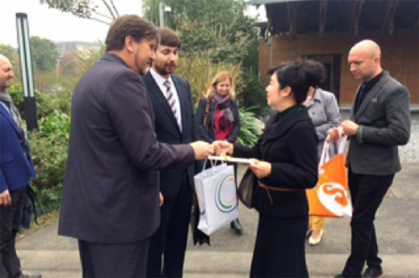 Členové delegace Plzeňského kraje navštívili partnerskou provincii Zhejiang