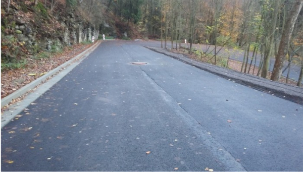 Po zimě opět začala modernizace silnice v obci Hrádek