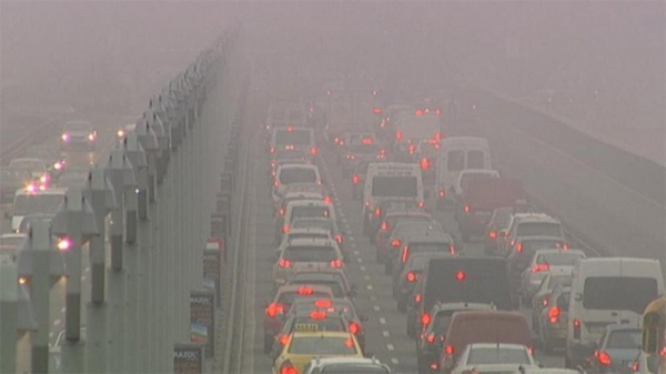 Praha připravuje studii proveditelnosti dopravních opatření při smogové situaci