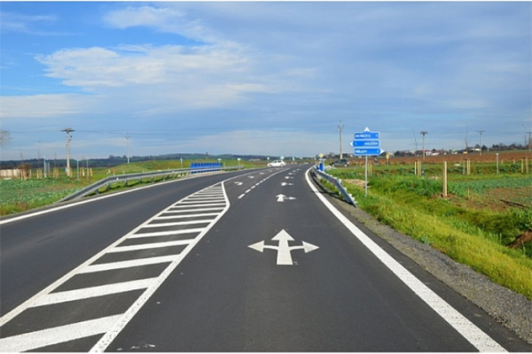  Do modernizace krajské silniční sítě jde letos téměř 1 miliarda korun