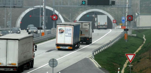 Praha se nebude zabývat delší variantou silničního okruhu přes obce Středočeského kraje