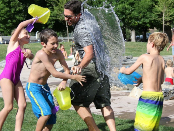 Strasti letních prázdnin aneb Jak zajistit péči o děti