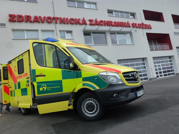 Devětatřicetiletý muž spadl v Ostravě z 11.patra