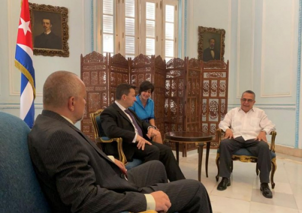 Státní tajemník Ministerstva zahraničních věcí Miloslav Stašek navštívil Kubu