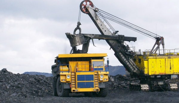 Do roku 2030 zanikne v evropských uhelných regionech 160 tisíc pracovních míst, těžbu tlumí i Česko