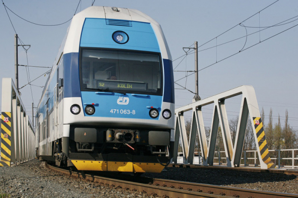 Hnací vozidla Správy železnic budou umět komunikovat se systémem ETCS