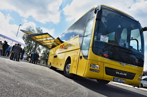 Změny jízdních řádů autobusů a vlaků od neděle 14. června platí i pro Královéhradecko