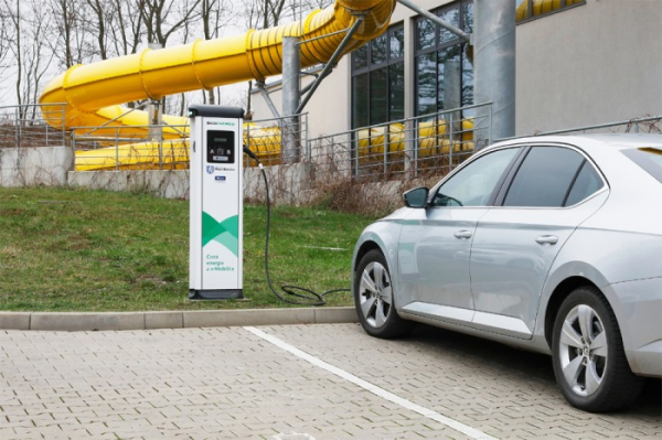 ŠKO-ENERGO v další fázi projektu e-Mobility nastavila příznivou cenu nabíjení