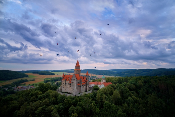 Střední Morava láká: S dětmi na výlet na hrad Bouzov, zámky Konice a Náměšť na Hané