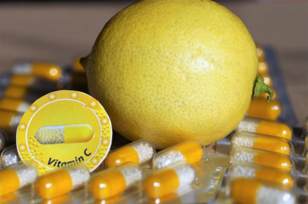 Vitamin C by mohl být prostředkem pro léčbu vzácných nádorů
