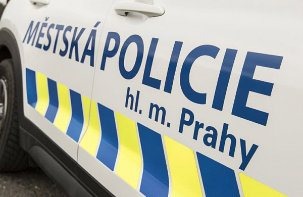 Bodnutím do břicha skončila hádka dvou řidičů na pražské křižovatce
