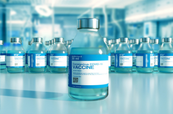 Ministerstvo zdravotnictví: Očkovací látky jsou rozvezeny na očkovací místa hned, jak dorazí do České republiky