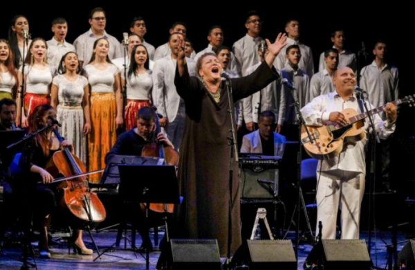Ida Kelarová a Česká filharmonie koncertují k Mezinárodnímu dni Romů