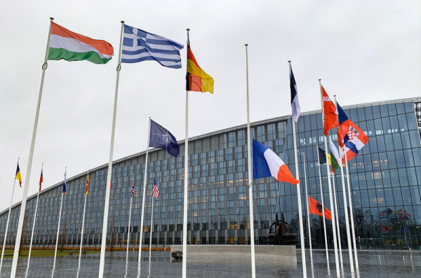 Česká republika  informovala spojence v NATO o důvodech vyhoštění pracovníků ruské ambasády