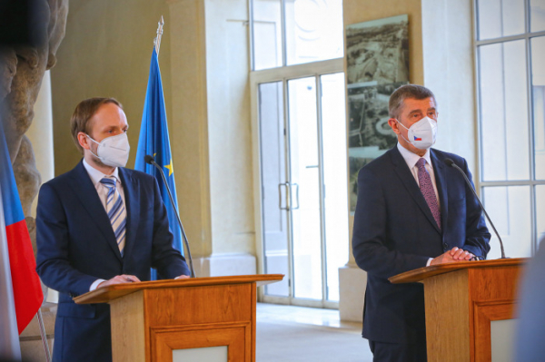 Premiér Babiš uvedl do funkce nového ministra zahraničních věcí Kulhánka
