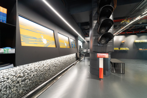 Správa železnic zahájila provoz Informačního centra pro veřejnost na pražském hlavním nádraží 