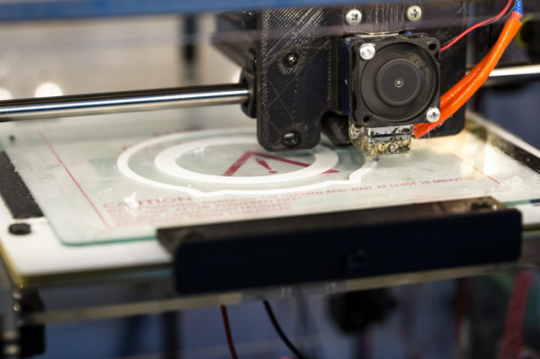 Jaké příslušenství potřebujete pro 3D tisk a kde všechno potřebné nakoupíte?
