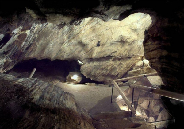 14 přístupných jeskyní ČR otevře pro veřejnost od úterý 1. června 2021,  s omezeními