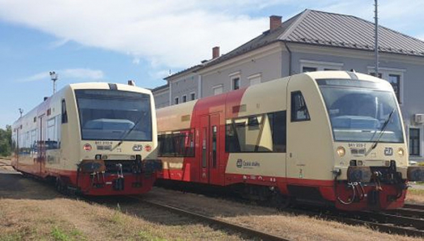 Vlaky RegioSpider vyjely na trať z Postoloprt do České Lípy