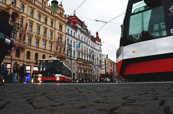 Dopravní podnik hl. m. Prahy opraví poslední tramvajovou trať v Praze mezi Staroměstskou a Čechovým mostem
