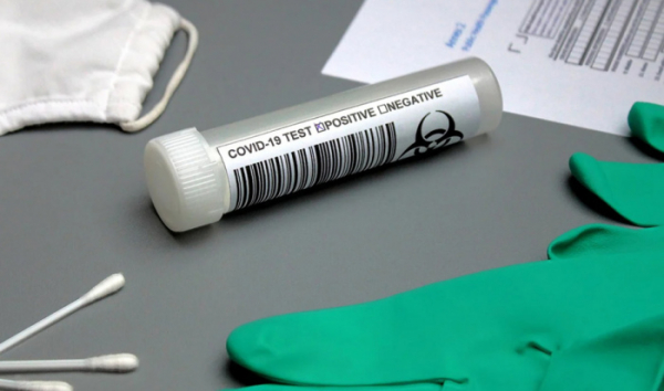 Nemocnice v Královéhradeckém kraji navyšují očkovací a testovací kapacity