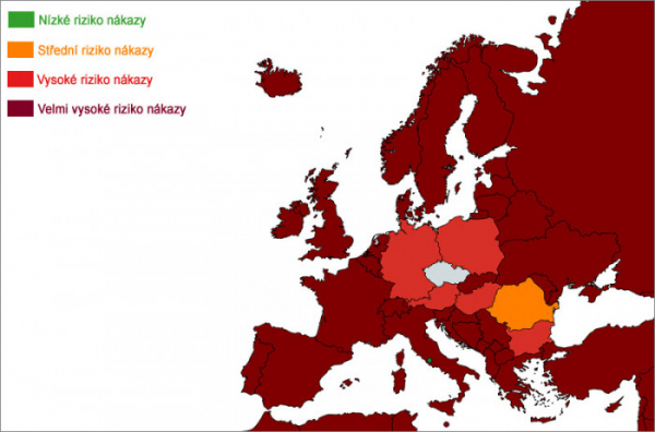 Cestovatelský semafor: Finsko, Lotyšsko a Azorské ostrovy budou od pondělí nově v tmavě červené kategorii seznamu zemí podle míry rizika nákazy
