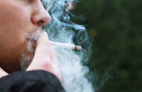 Nikotinové alternativy: snižování rizik spojených s kouřením
