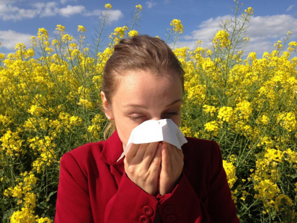 Až 40 procent Čechů trpí alergiemi! Ovlivnit je může i nadváha