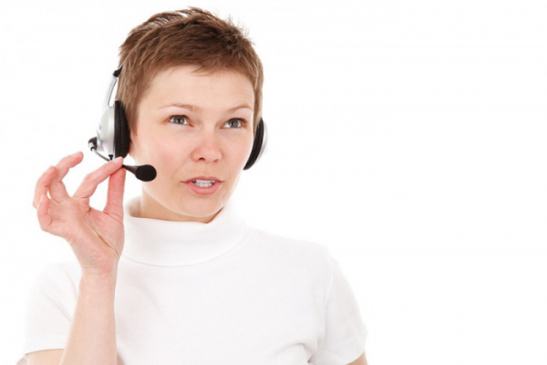 VZP rozšiřuje služby pro klienty se sluchovým postižením i se ztrátou řeči