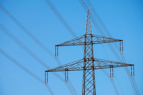 Vláda schválila odvod z nadměrných příjmů pro výrobce elektřiny