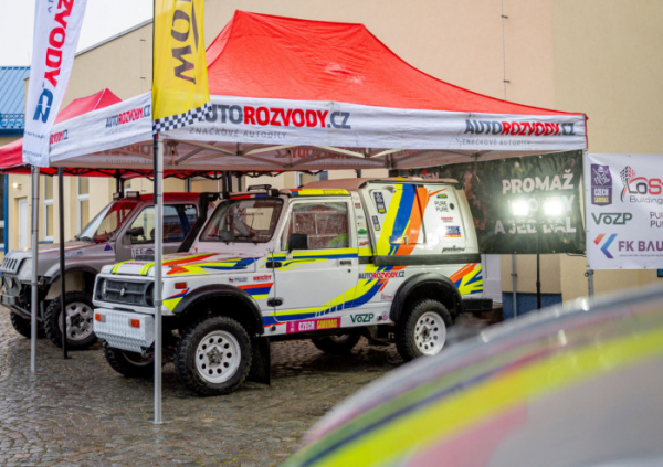 Tým Czech Samurais s Olgou Roučkovou opět pojede Dakar Rally  v kategorii Classic