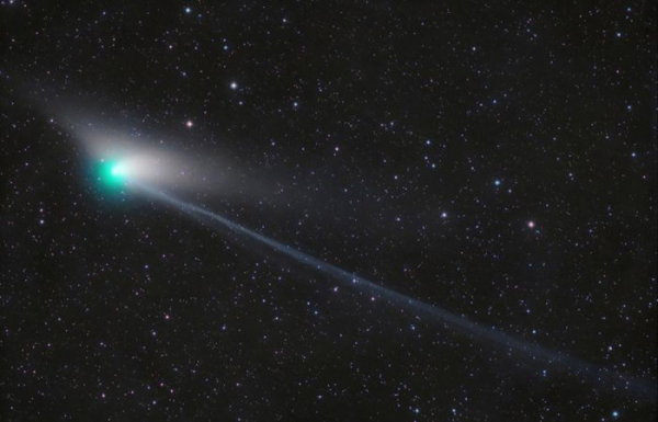 AV ČR: Uvidíme kometu C/2022 E3 (ZTF) očima nebo ne? Astronomové mírní přehnané naděje