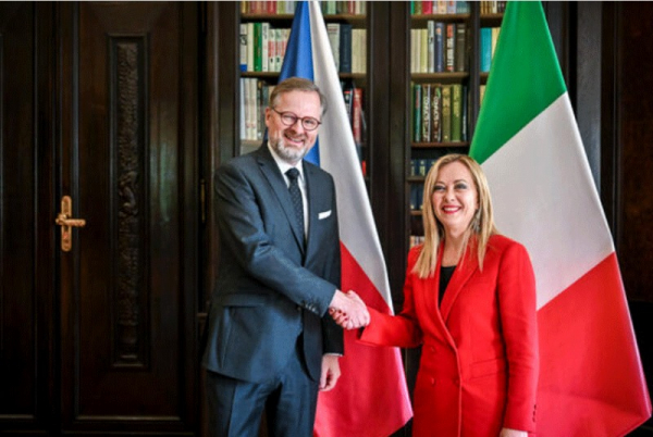 Premiér Fiala jednal s italskou premiérkou Giorgiou Meloniovou o posílení energetické bezpečnosti