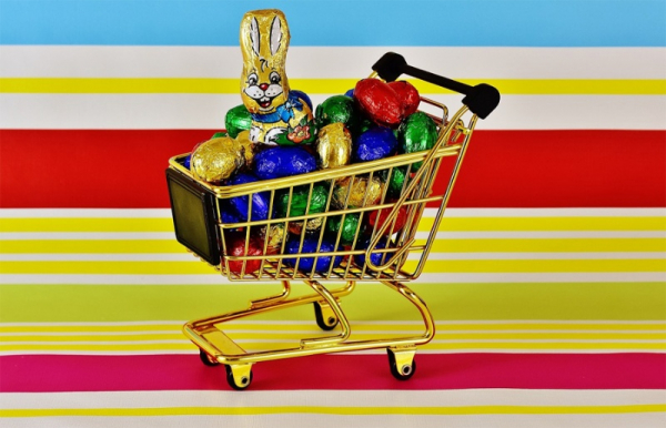 Velikonoční slevy lákají na vajíčka i jarní výprodeje, ale kde je hranice?